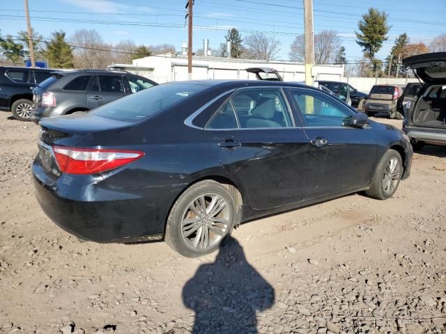 2015 Toyota Camry Hybrid