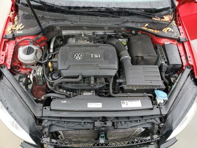 2017 Volkswagen Golf Sportwagen S