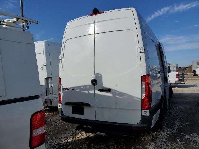 2023 Mercedes-Benz Sprinter 2500