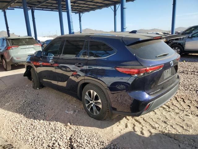 2021 Toyota Highlander Hybrid XLE