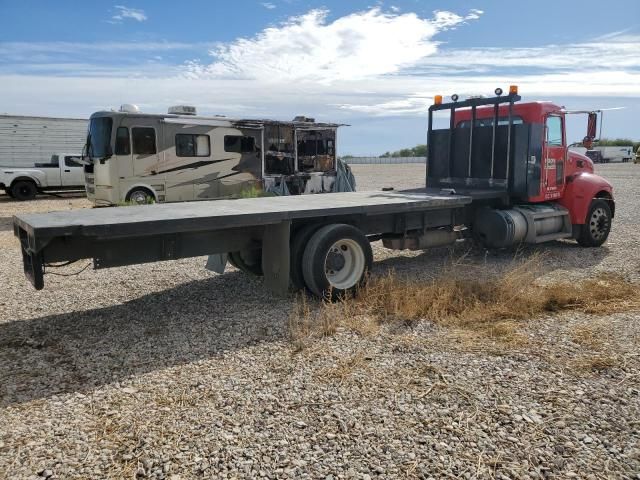 2017 Peterbilt 337