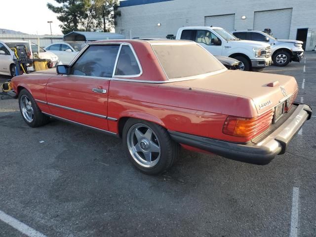 1989 Mercedes-Benz 560 SL