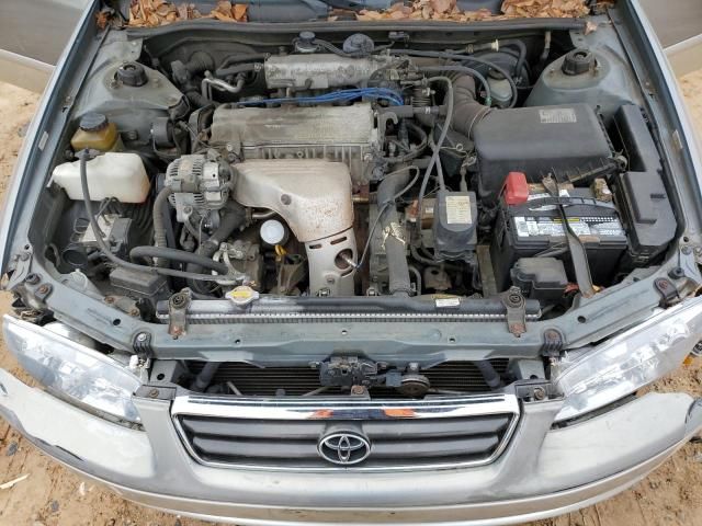 2001 Toyota Camry CE