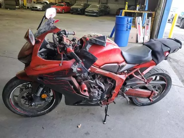 2023 Honda CBR650 RA