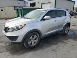 KIA salvage cars for sale: 2013 KIA Sportage Base