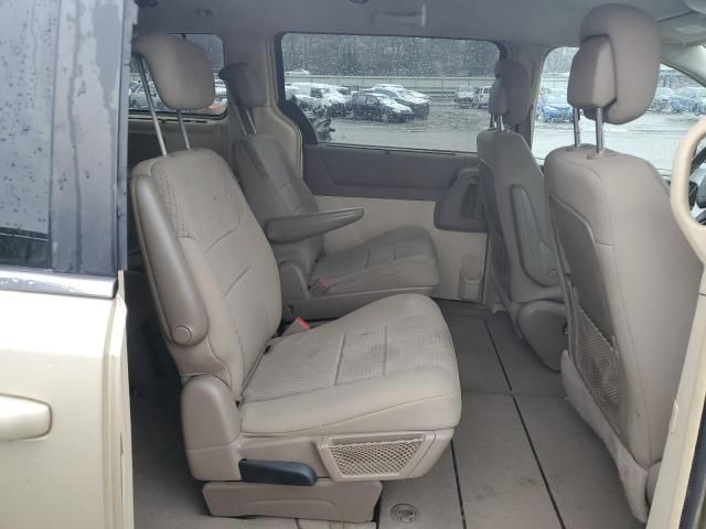 2010 Chrysler Town & Country Touring