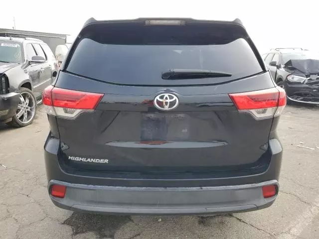 2018 Toyota Highlander LE