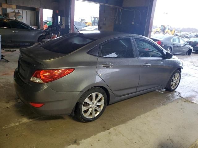 2013 Hyundai Accent GLS