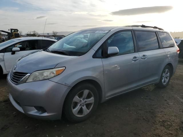 2012 Toyota Sienna LE