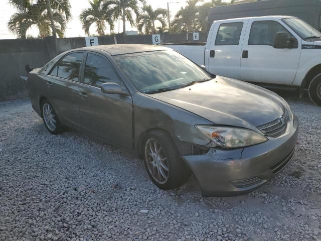 2004 Toyota Camry LE