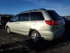 2009 Toyota Sienna CE