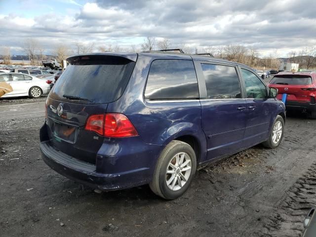 2012 Volkswagen Routan SE