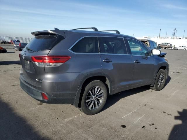 2018 Toyota Highlander SE