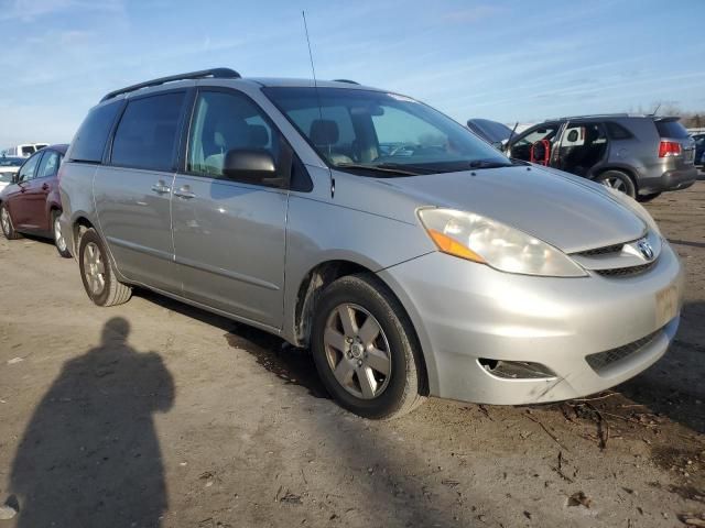 2008 Toyota Sienna CE