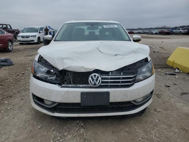 2013 Volkswagen Passat SE