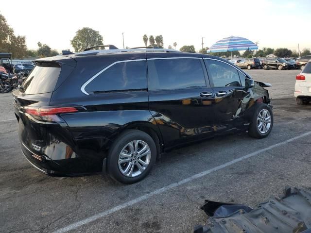 2021 Toyota Sienna Limited