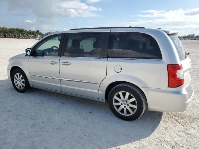 2011 Chrysler Town & Country Touring L