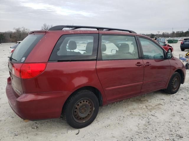 2009 Toyota Sienna CE