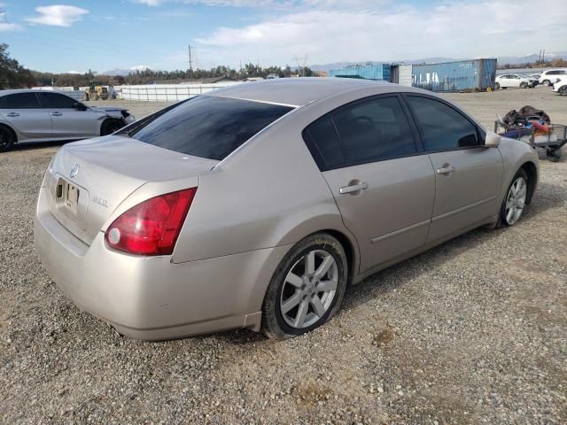 2005 Nissan Maxima SE