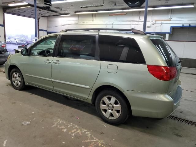 2007 Toyota Sienna CE