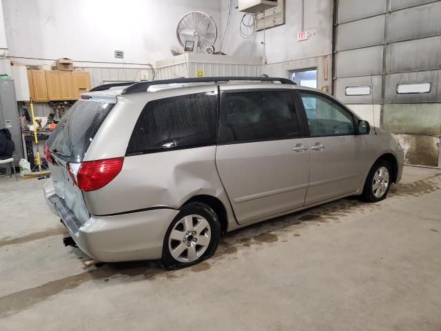 2008 Toyota Sienna CE