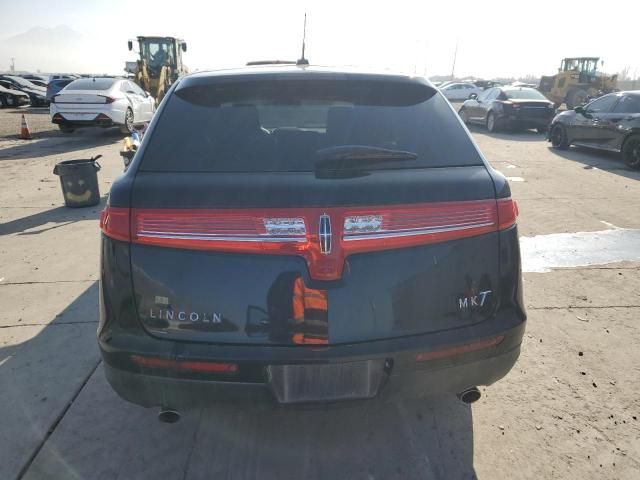 2016 Lincoln MKT