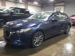 Mazda Vehiculos salvage en venta: 2018 Mazda 3 Touring