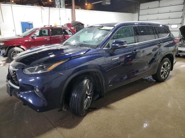 2021 Toyota Highlander Hybrid XLE