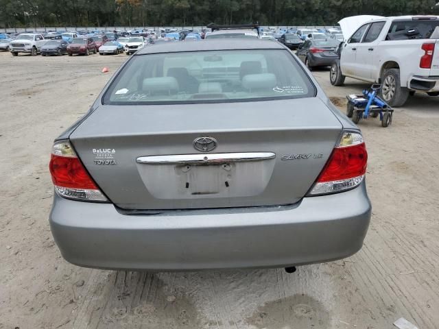 2005 Toyota Camry LE