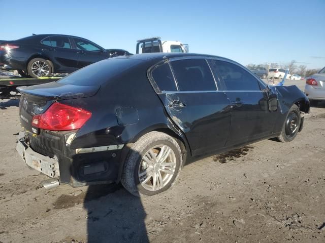 2015 Infiniti Q40