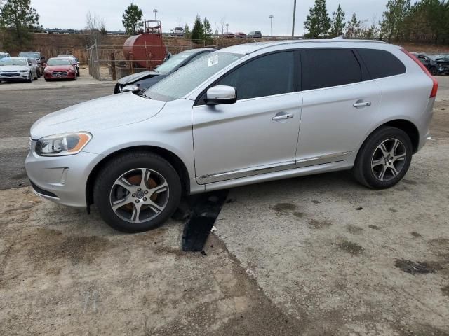 2015 Volvo XC60 T6 Platinum