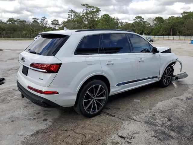 2021 Audi Q7 Premium Plus