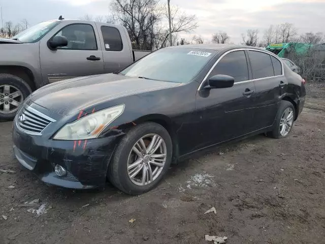 2013 Infiniti G37