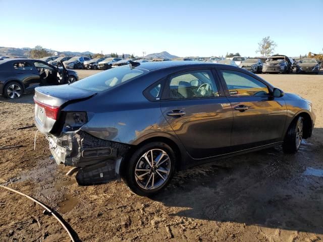 2023 KIA Forte LX