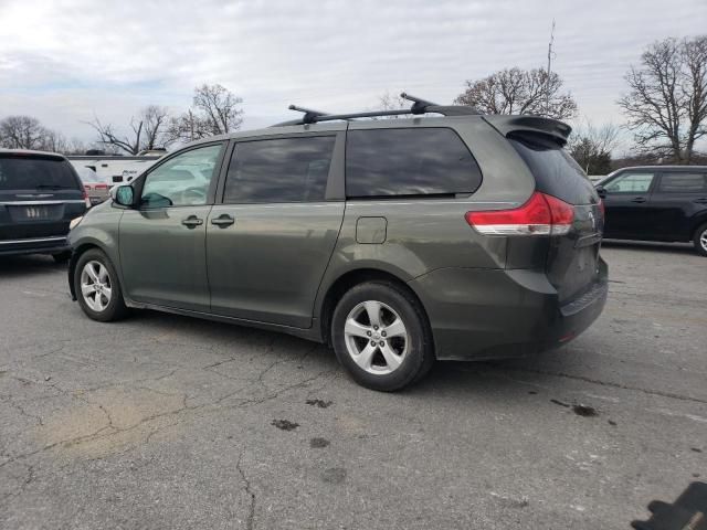 2011 Toyota Sienna LE