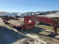 Salvage trucks for sale at Houston, TX auction: 2001 Arro Trailer