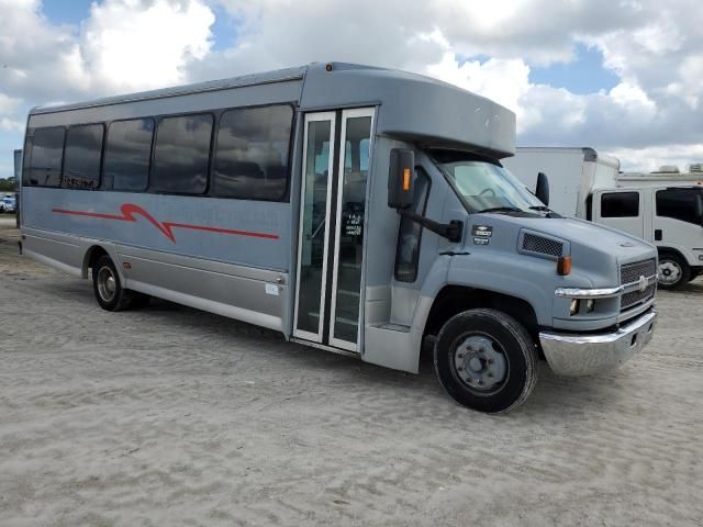 2005 Chevrolet C5500 C5V042