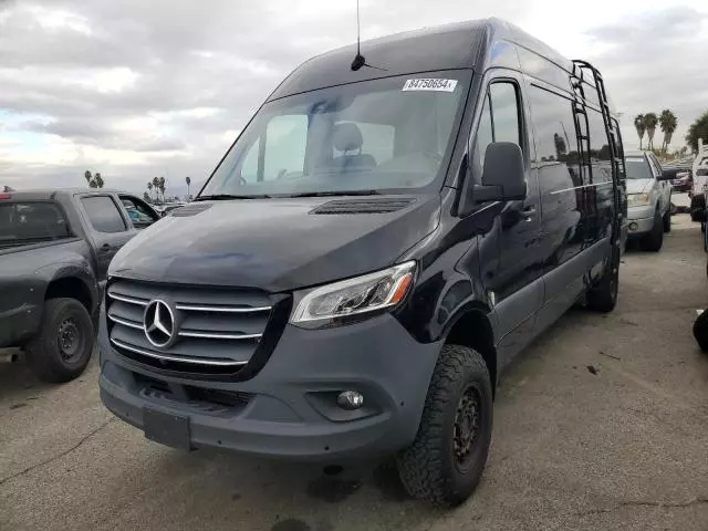 2021 Mercedes-Benz Sprinter 2500