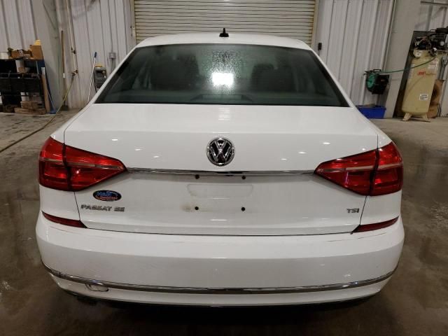 2016 Volkswagen Passat SE