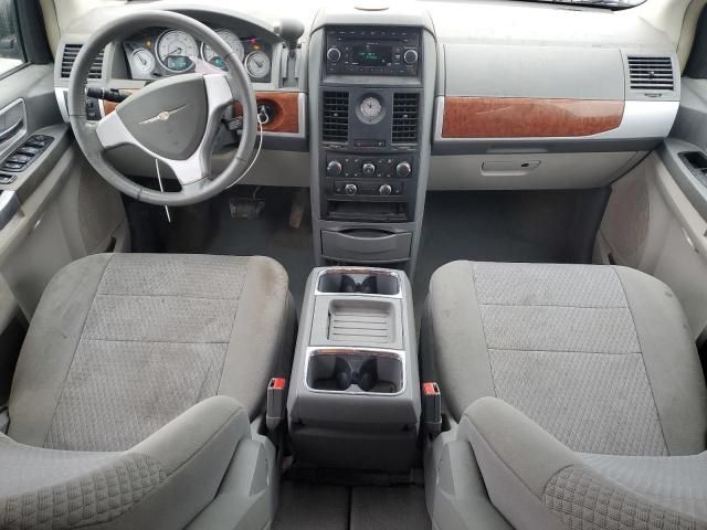 2008 Chrysler Town & Country Touring