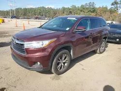 Salvage cars for sale at Greenwell Springs, LA auction: 2015 Toyota Highlander LE