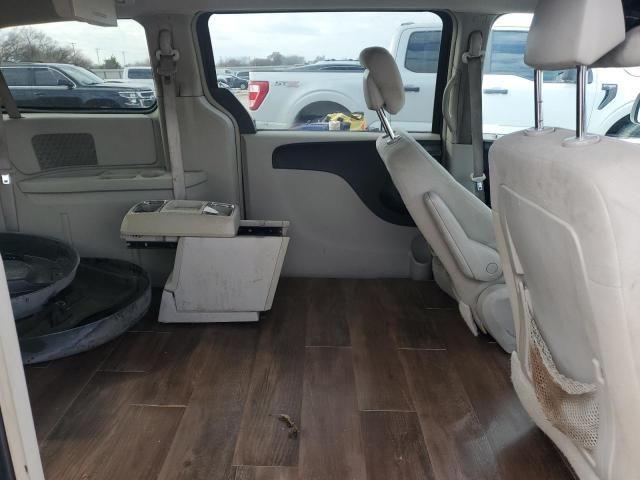 2011 Chrysler Town & Country Touring