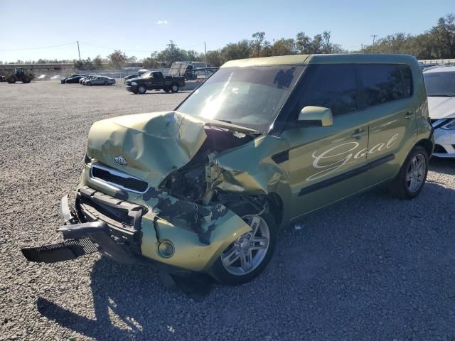 2011 KIA Soul +