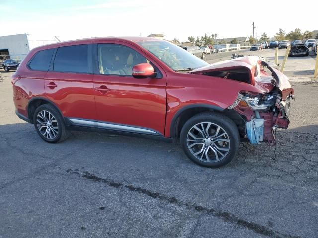 2016 Mitsubishi Outlander SE