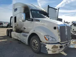 Salvage trucks for sale at Wilmer, TX auction: 2020 Kenworth Construction T680