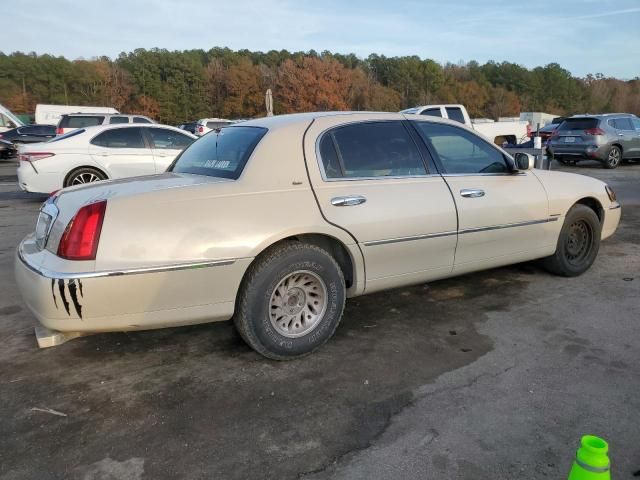 2000 Lincoln Town Car Cartier