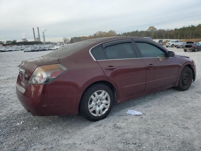 2010 Nissan Altima Base