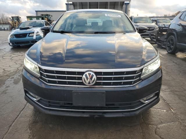 2018 Volkswagen Passat SE