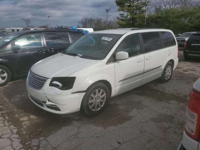 2013 Chrysler Town & Country Touring