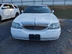 2003 Lincoln Town Car Signature